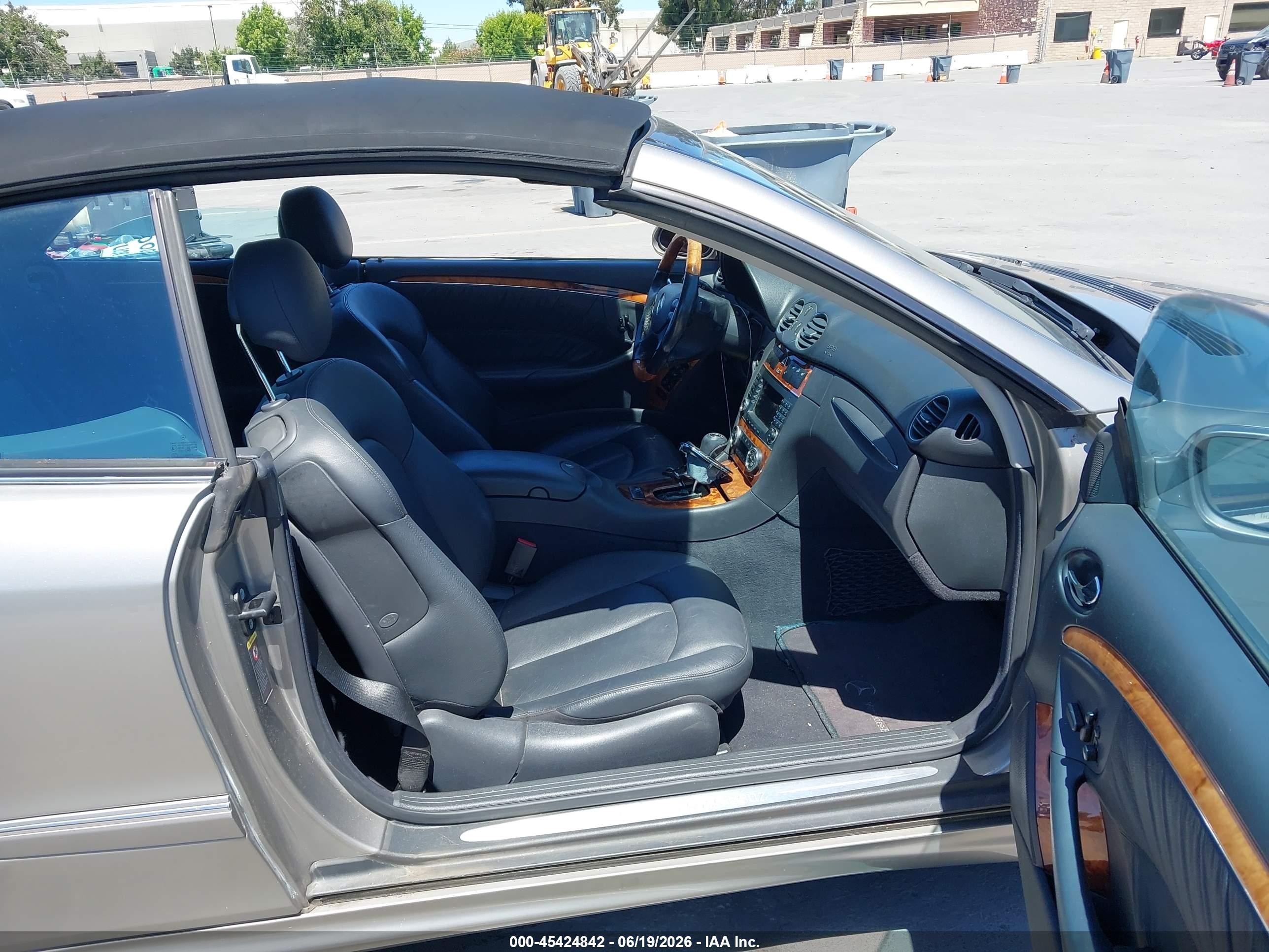 2005 Mercedes-benz Clk 500 Silver vin: WDBTK75J65F137142