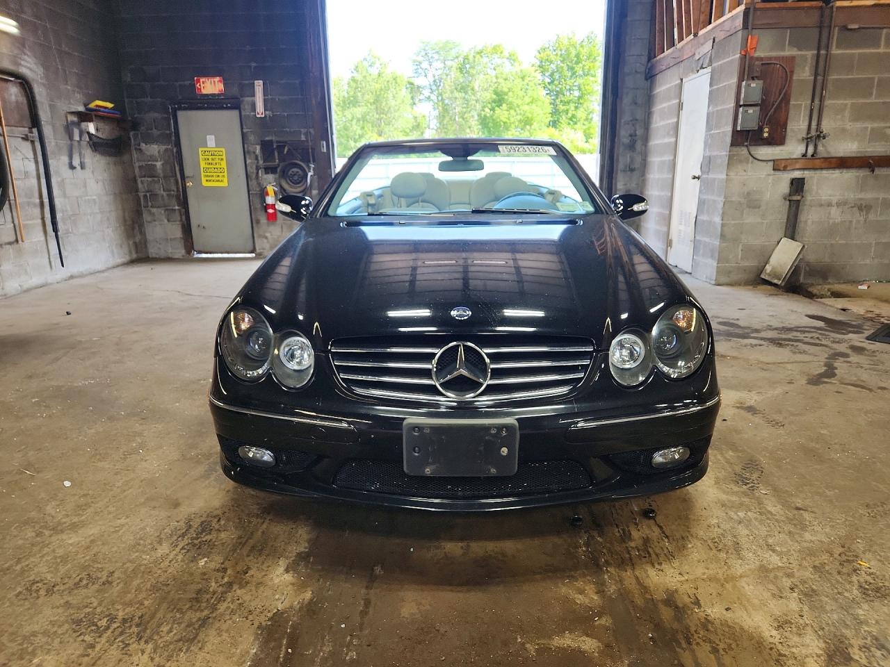 2005 Mercedes-benz Clk 500 Black vin: WDBTK75J75F146724