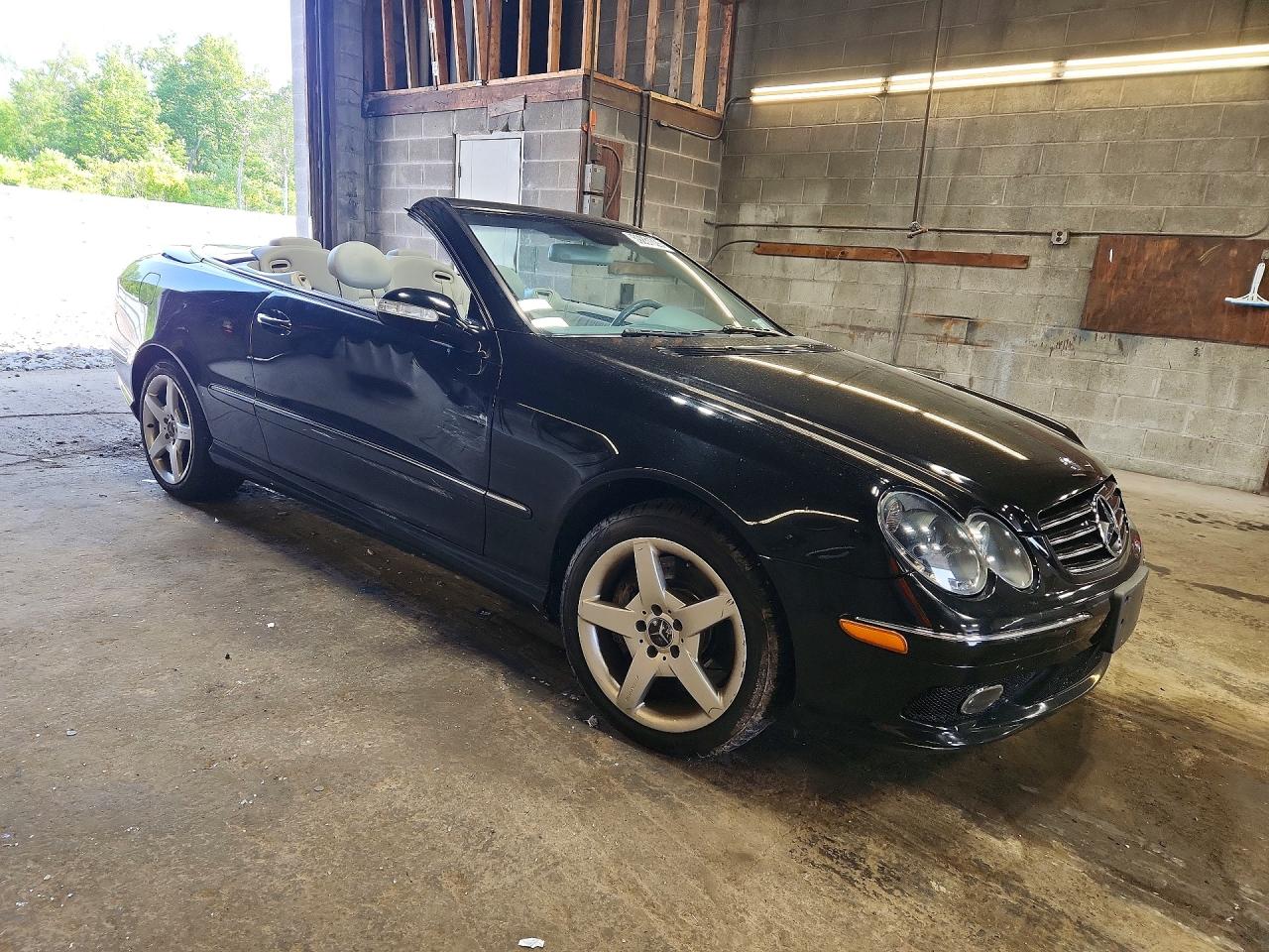 2005 Mercedes-benz Clk 500 Black vin: WDBTK75J75F146724