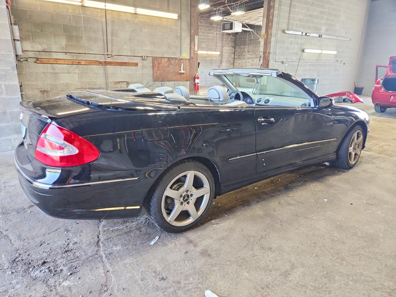 2005 Mercedes-benz Clk 500 Black vin: WDBTK75J75F146724