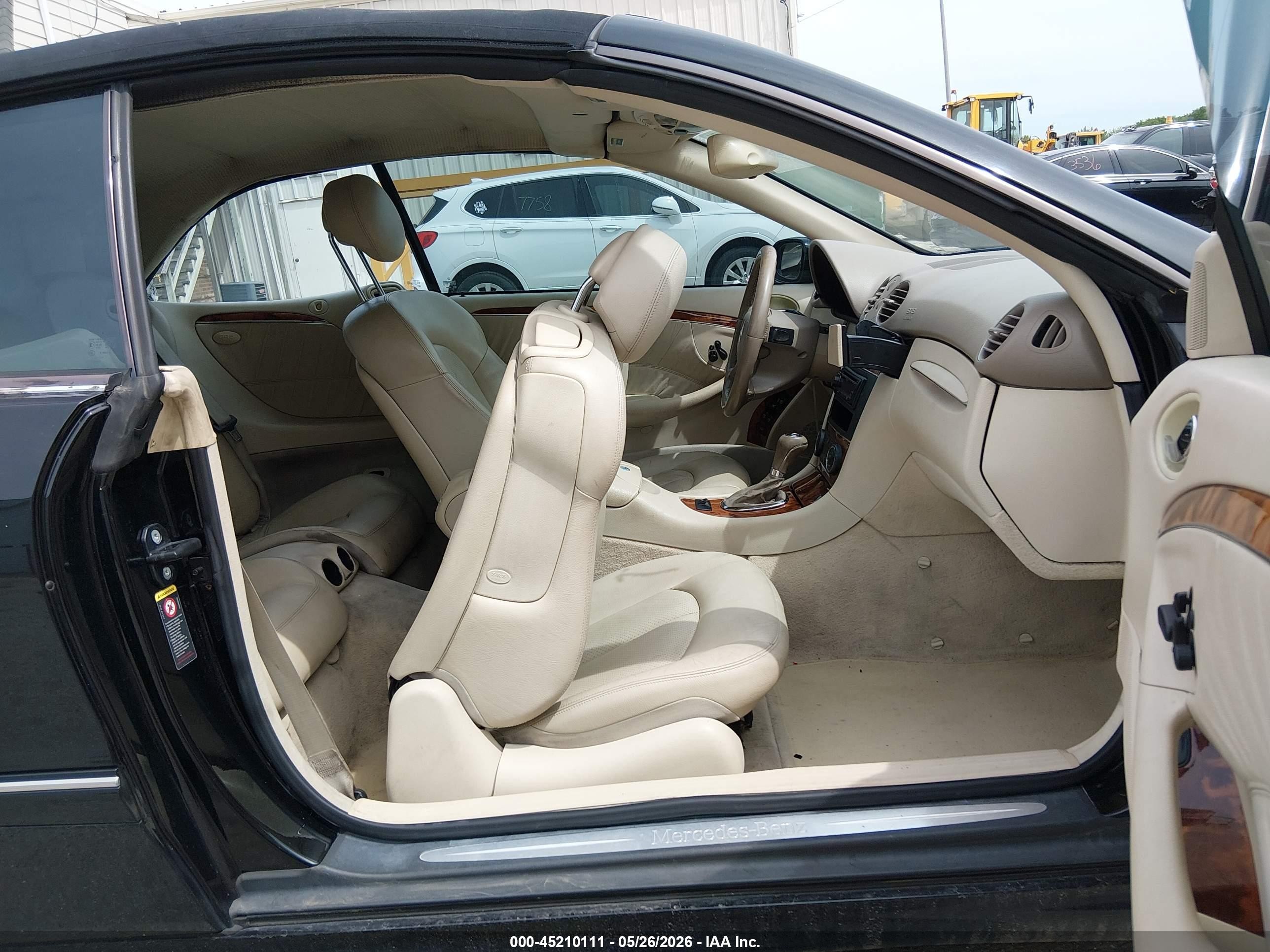 2005 Mercedes-benz Clk 500   Черный vin: WDBTK75JX5F128329