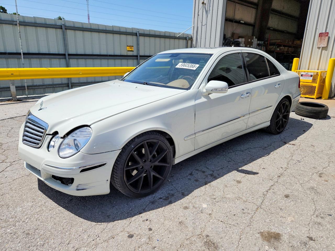 2008 Mercedes-benz E 320 Cdi White vin: WDBUF22X08B194887