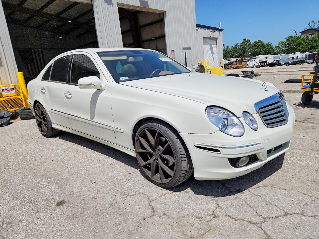 2008 Mercedes-benz E 320 Cdi White vin: WDBUF22X08B194887