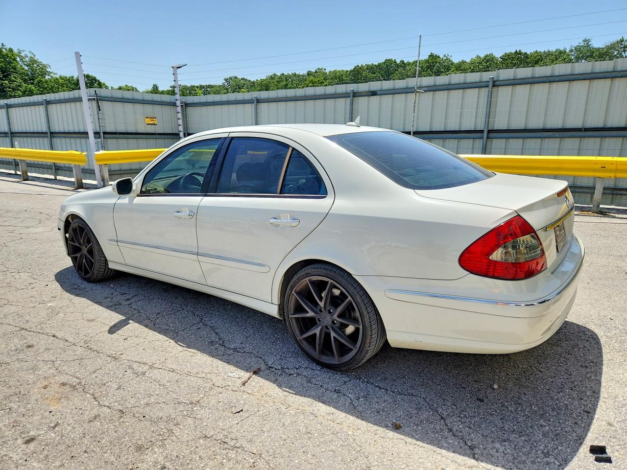 2008 Mercedes-benz E 320 Cdi White vin: WDBUF22X08B194887