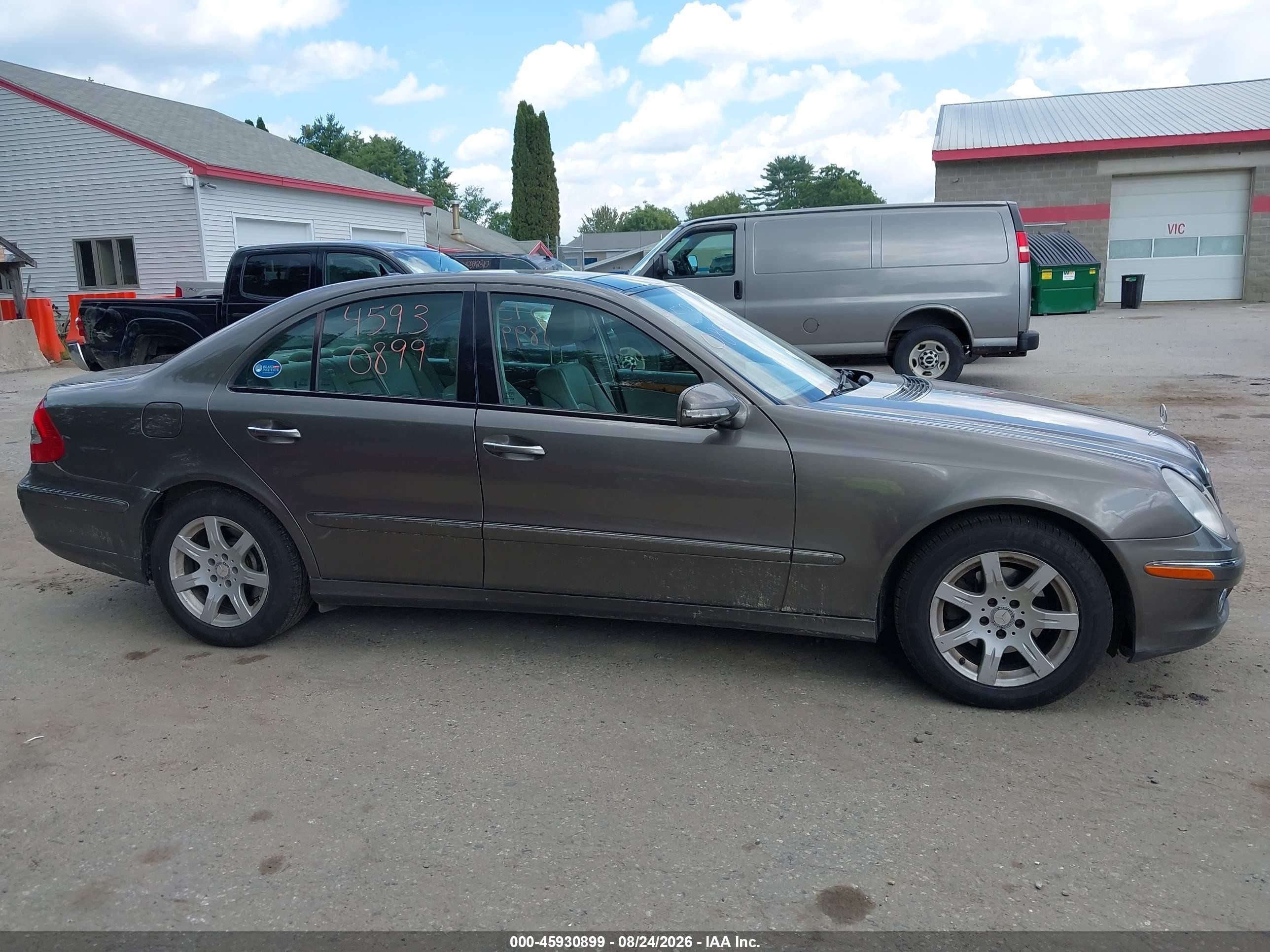2008 Mercedes-benz E 320 Bluetec   Gray vin: WDBUF22X08B221277