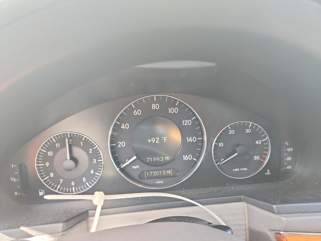2008 Mercedes-benz E 320 Cdi White vin: WDBUF22X08B270110