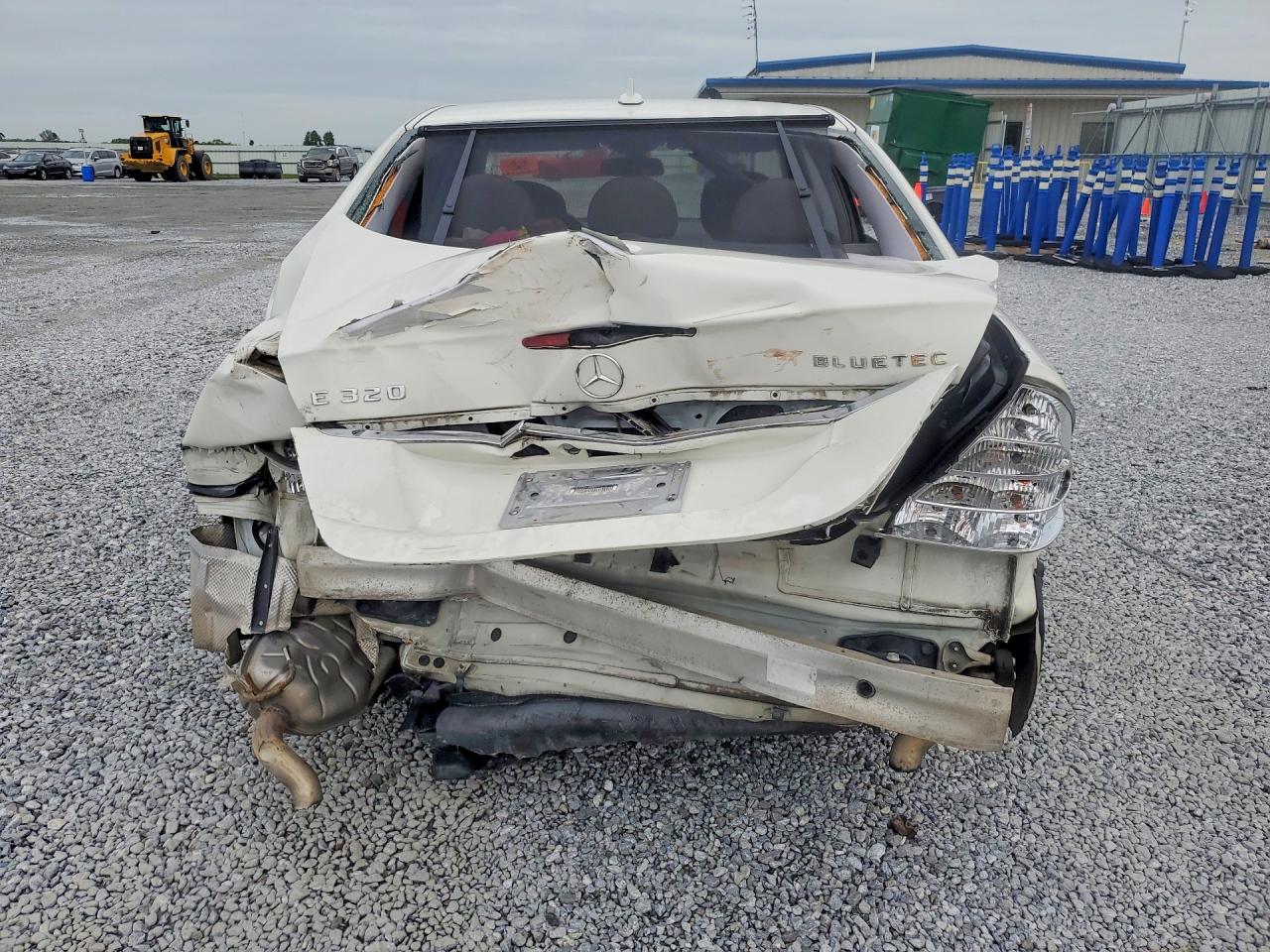 2008 Mercedes-benz E 320 Cdi White vin: WDBUF22X08B270110