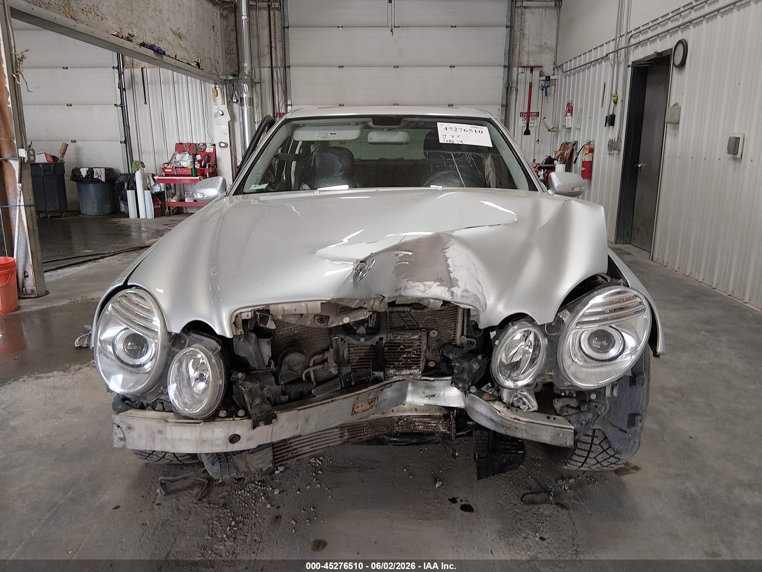 2008 Mercedes-benz E 320 Bluetec   Серебряный vin: WDBUF22X28B226397