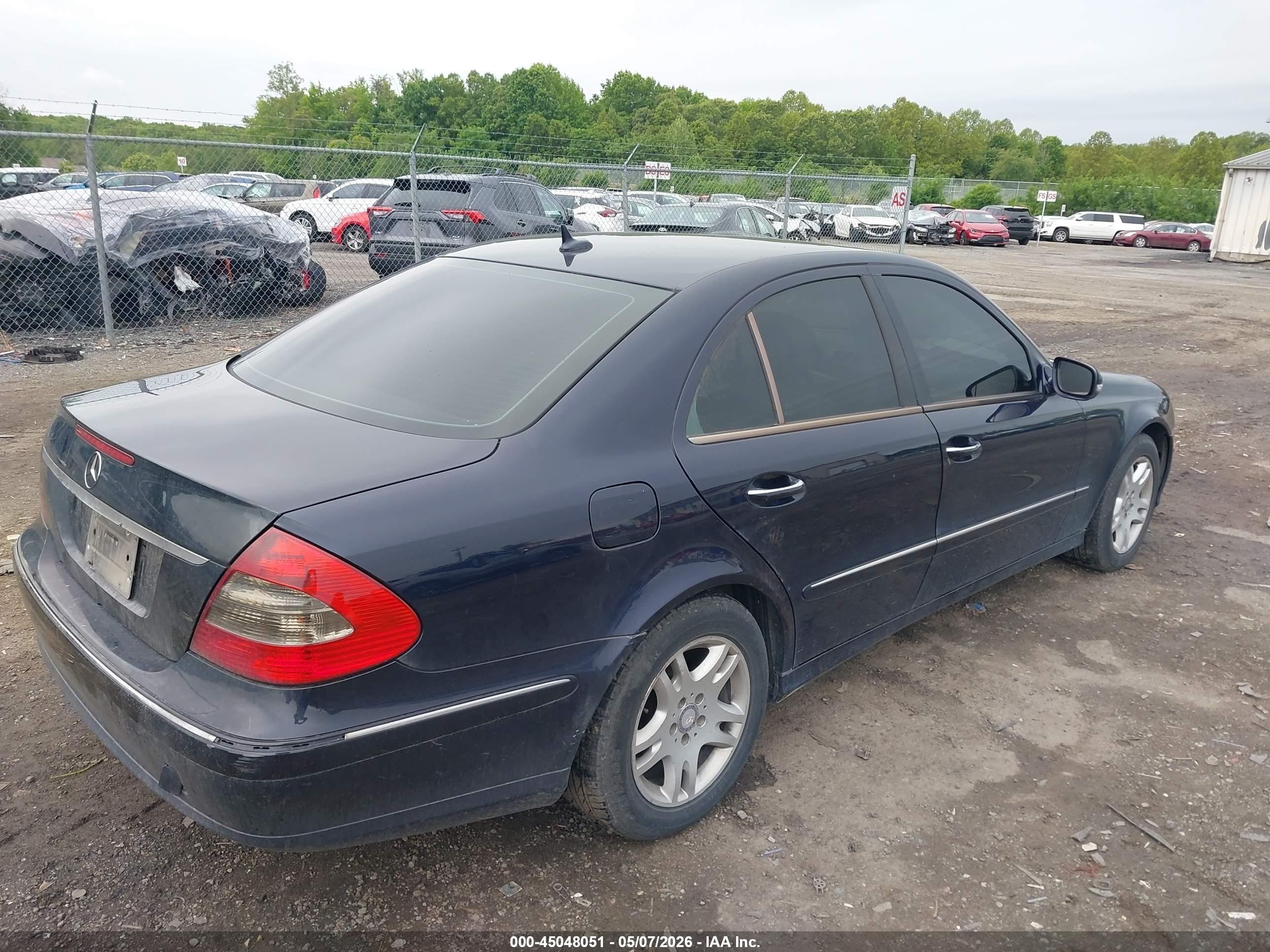 2007 Mercedes-benz E 320 Bluetec   Blue vin: WDBUF22X57B052386