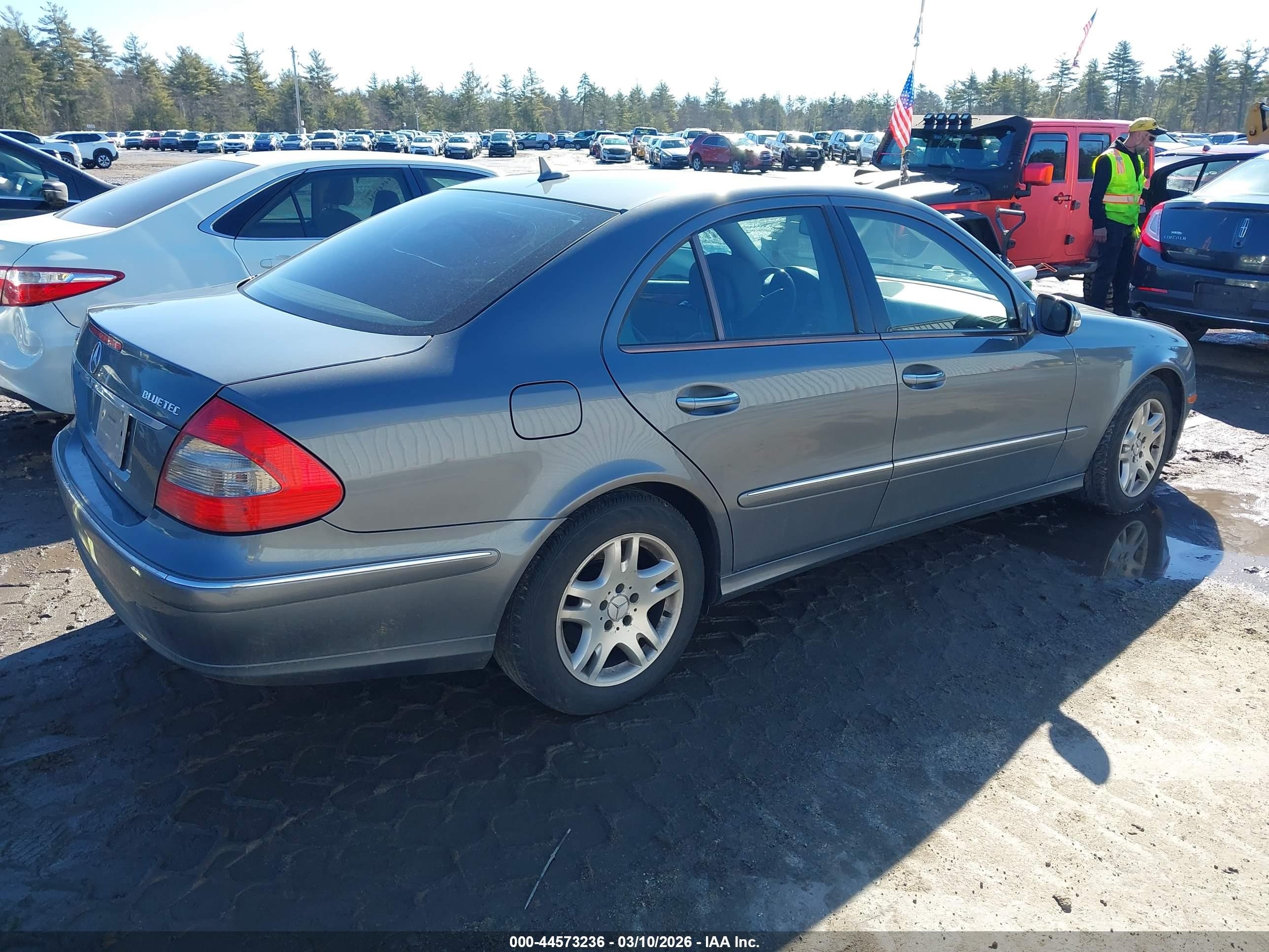 2007 Mercedes-benz E 320 Bluetec   Gray vin: WDBUF22X87B045903