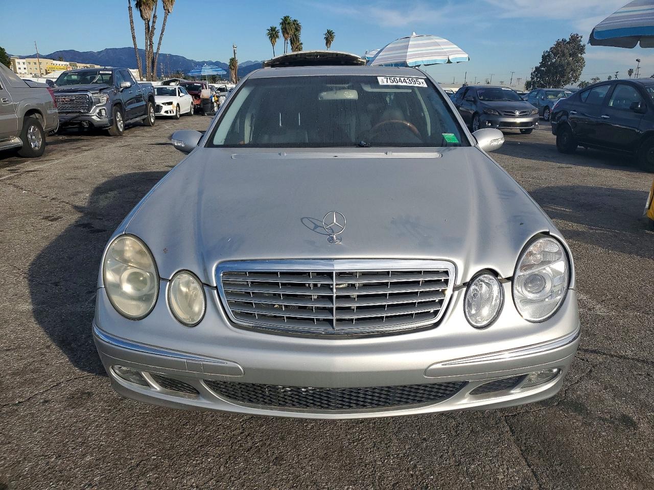 2006 Mercedes-benz E 350 Silver vin: WDBUF56J06A799891