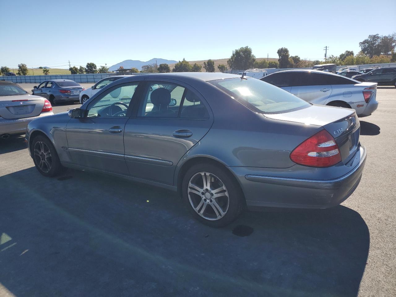 2006 Mercedes-benz E 350 Серый vin: WDBUF56J06A898419