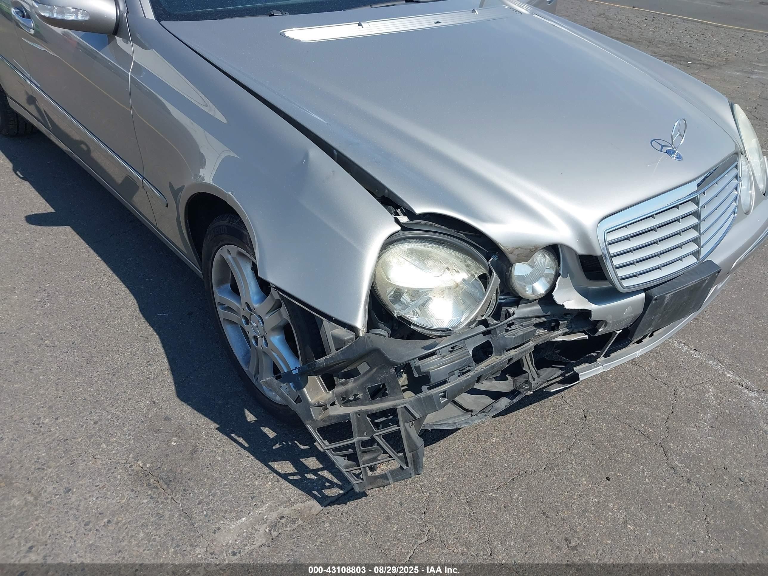 2006 Mercedes-benz E 350   Серебряный vin: WDBUF56J76A930329