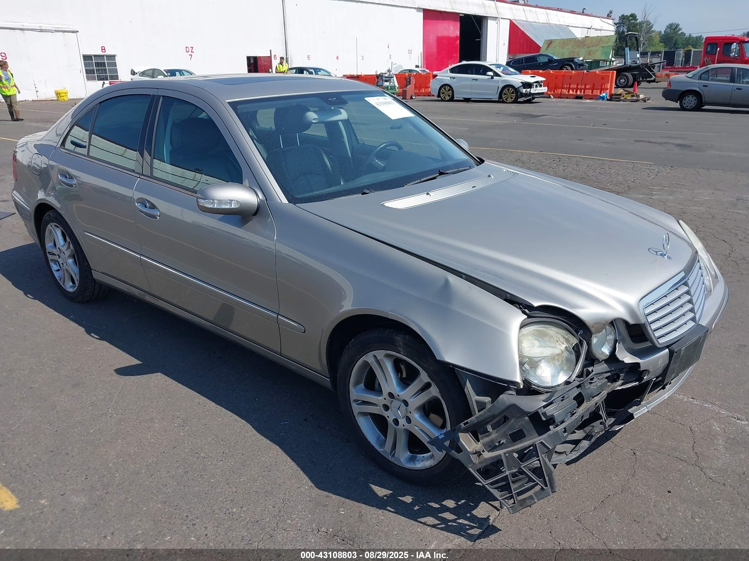 2006 Mercedes-benz E 350   Серебряный vin: WDBUF56J76A930329
