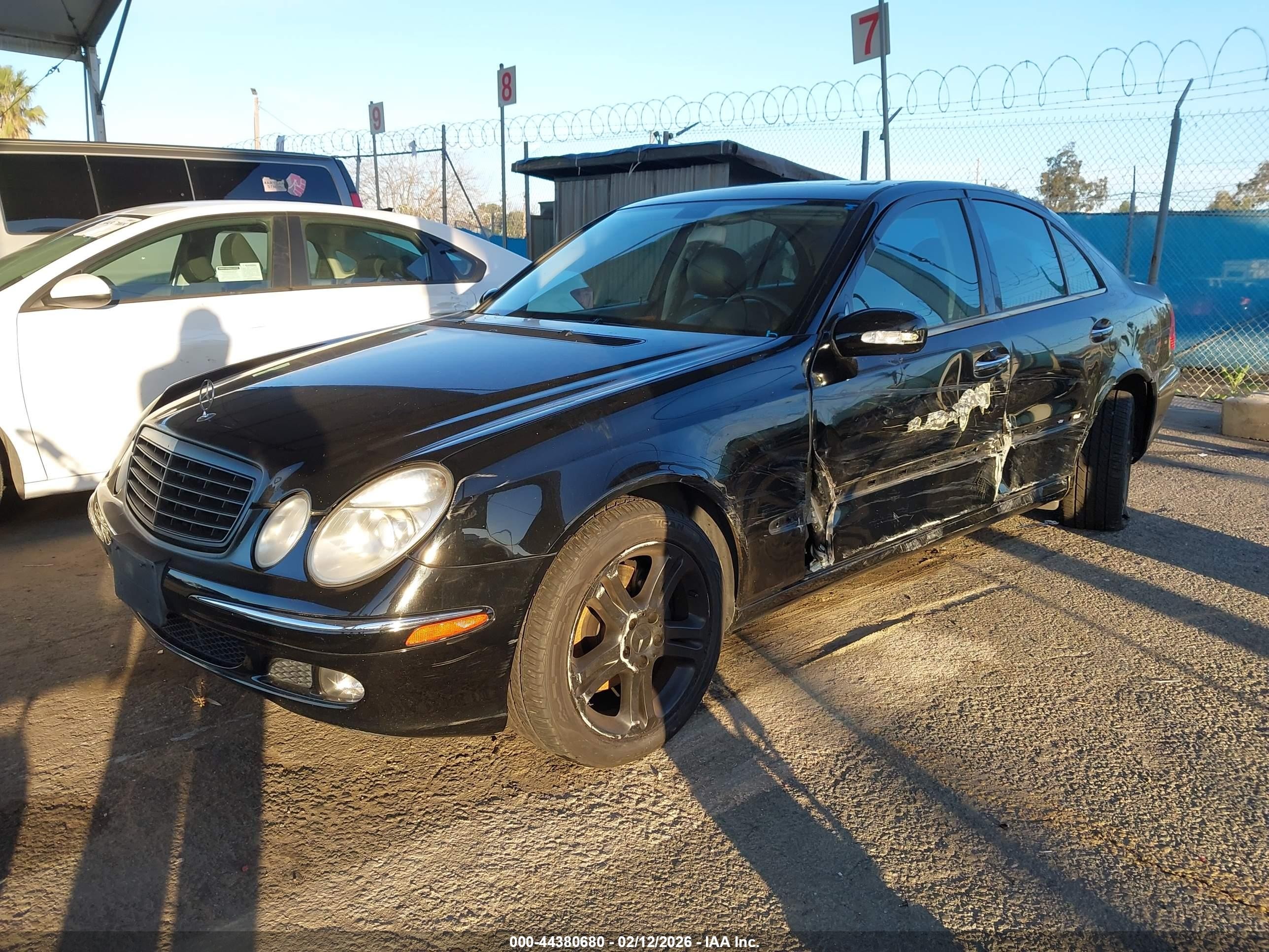 2006 Mercedes-benz E 350   Черный vin: WDBUF56JX6A864987