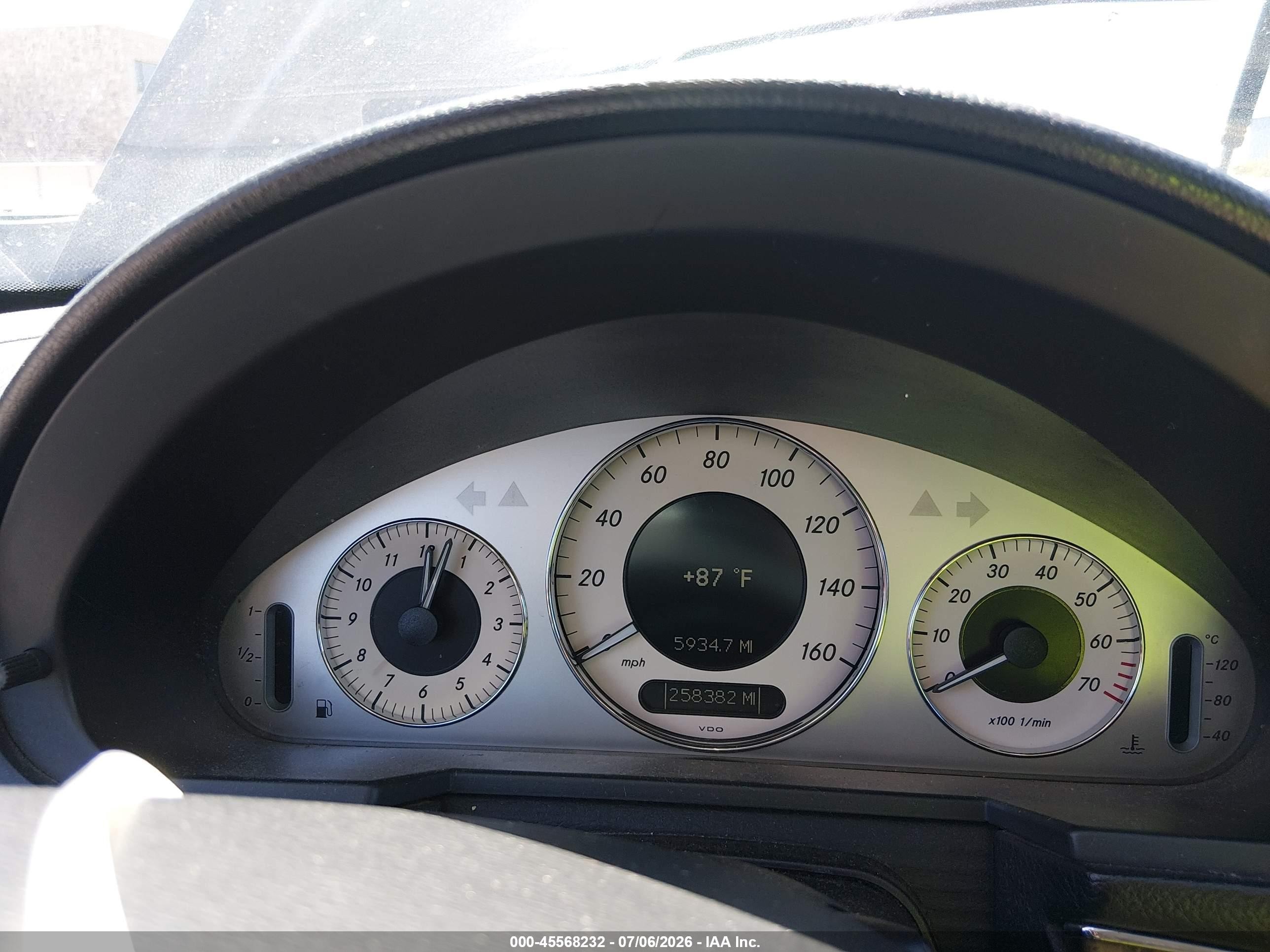 2007 Mercedes-benz E 350   Черный vin: WDBUF56X07B070709