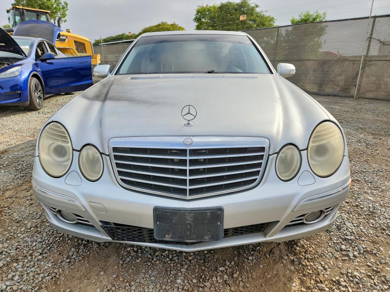 2007 Mercedes-benz E 350 Silver vin: WDBUF56X07B159583