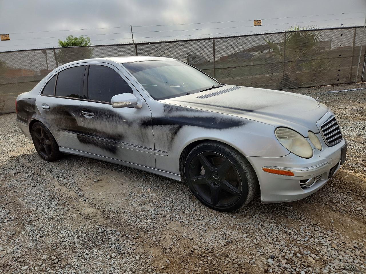 2007 Mercedes-benz E 350 Silver vin: WDBUF56X07B159583