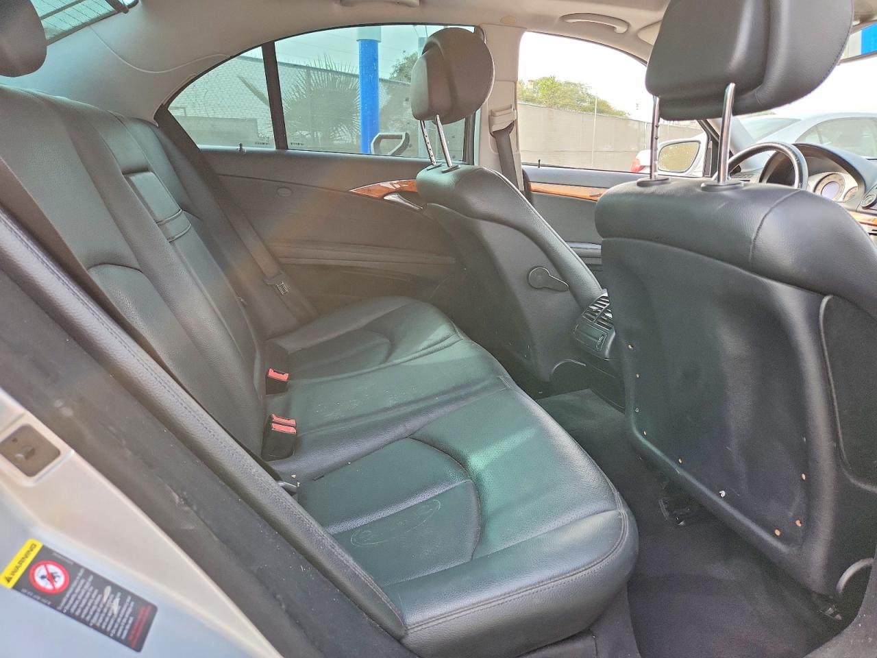 2007 Mercedes-benz E 350 Silver vin: WDBUF56X07B159583