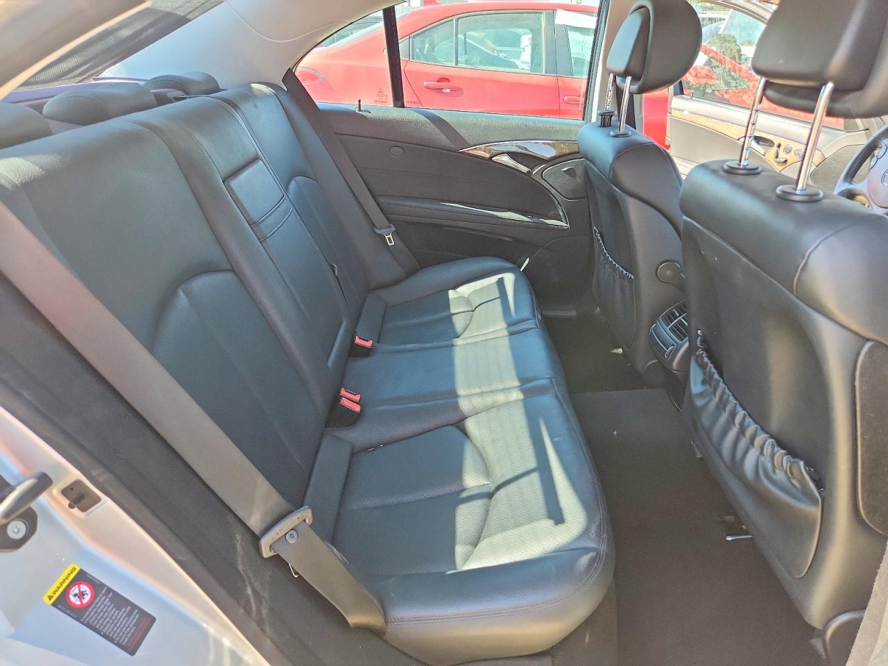 2008 Mercedes-benz E 350 Silver vin: WDBUF56X08B228516