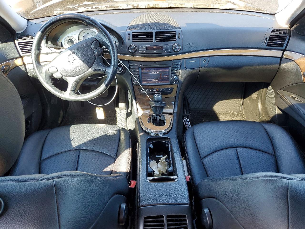 2009 Mercedes-benz E 350 Black vin: WDBUF56X09B383732