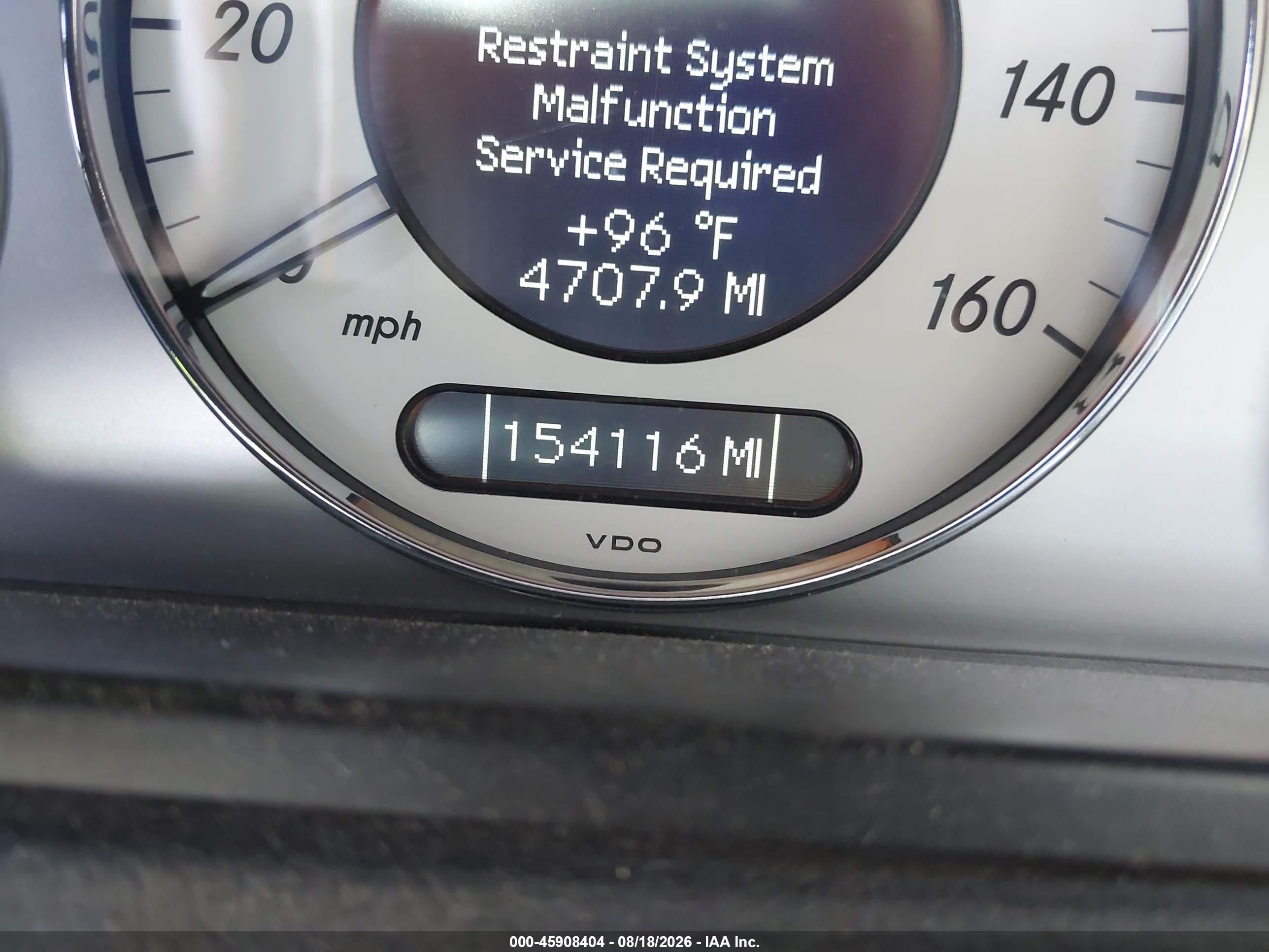 2009 Mercedes-benz E 350   White vin: WDBUF56X09B436459