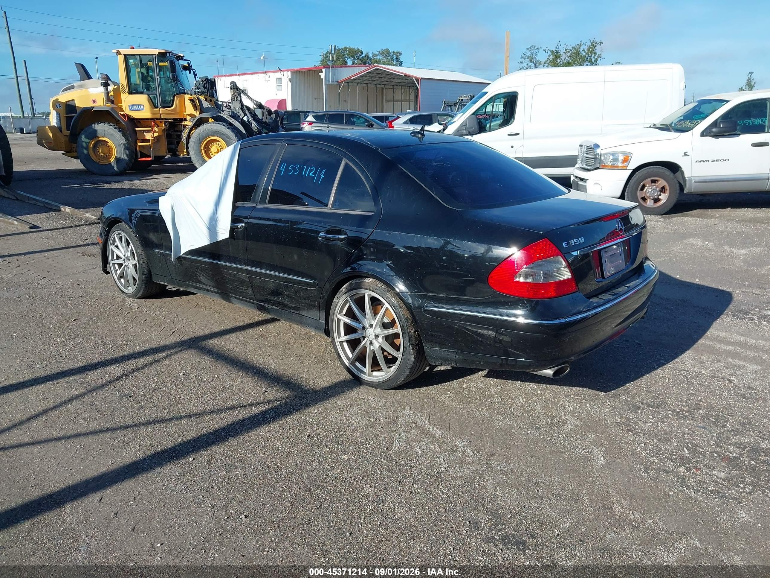 2007 Mercedes-benz E 350   Черный vin: WDBUF56X17B112885