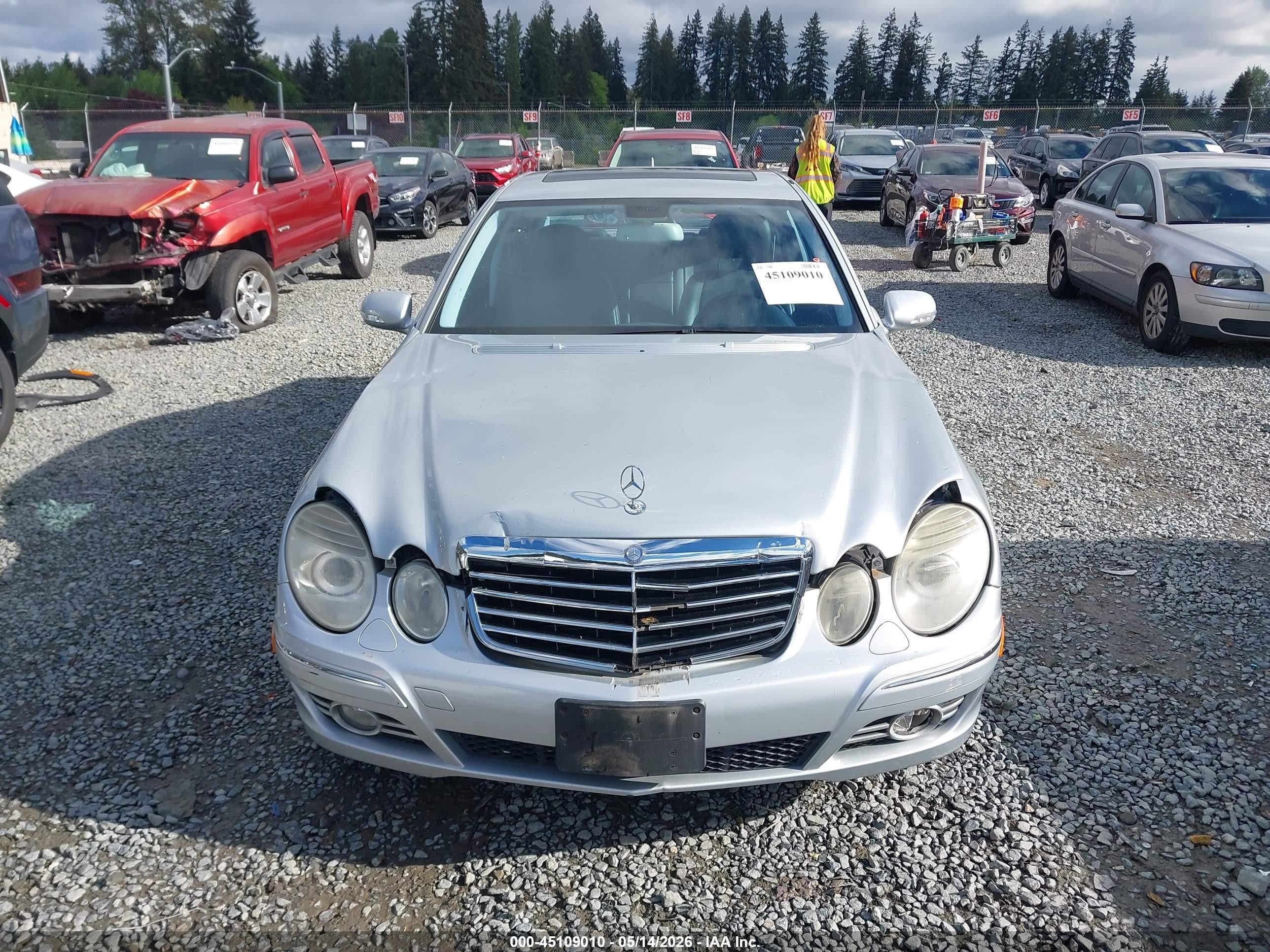 2008 Mercedes-benz E 350   Gray vin: WDBUF56X18B246748