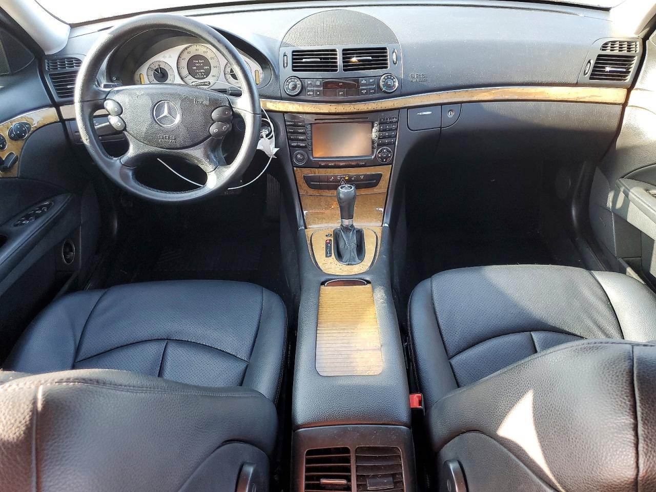 2008 Mercedes-benz E 350 Silver vin: WDBUF56X18B259161