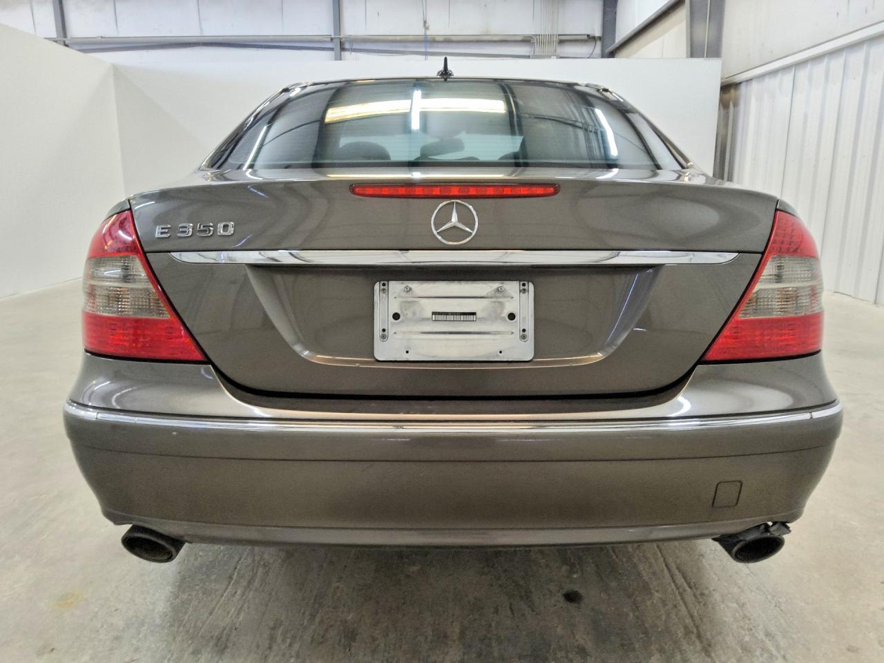 2008 Mercedes-benz E 350 Gray vin: WDBUF56X18B302851