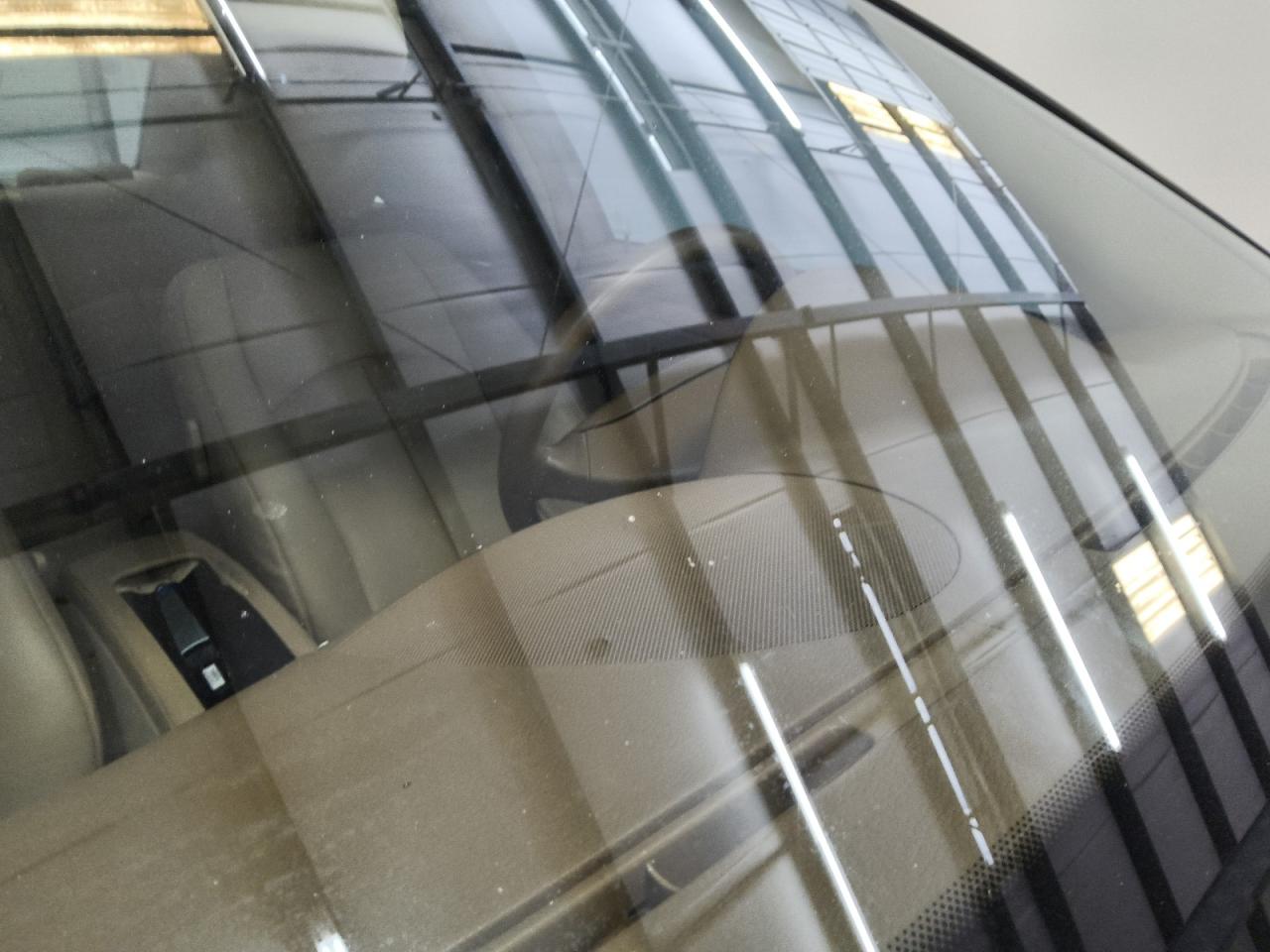 2008 Mercedes-benz E 350 Gray vin: WDBUF56X18B302851 Damage: Windshield, Broken, Replacement Required