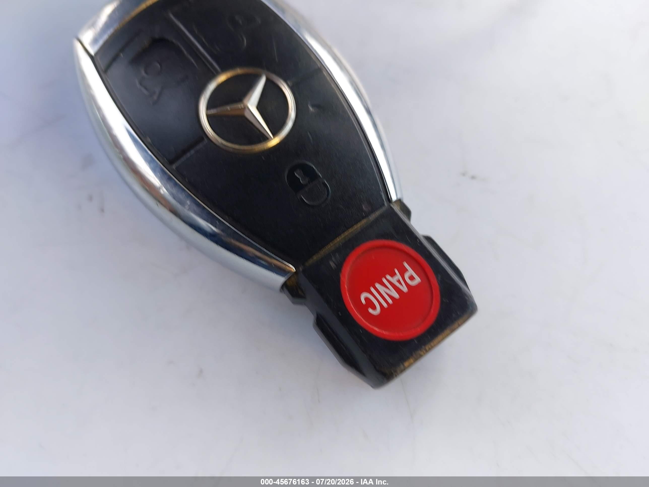 2009 Mercedes-benz E 350   White vin: WDBUF56X19B391533