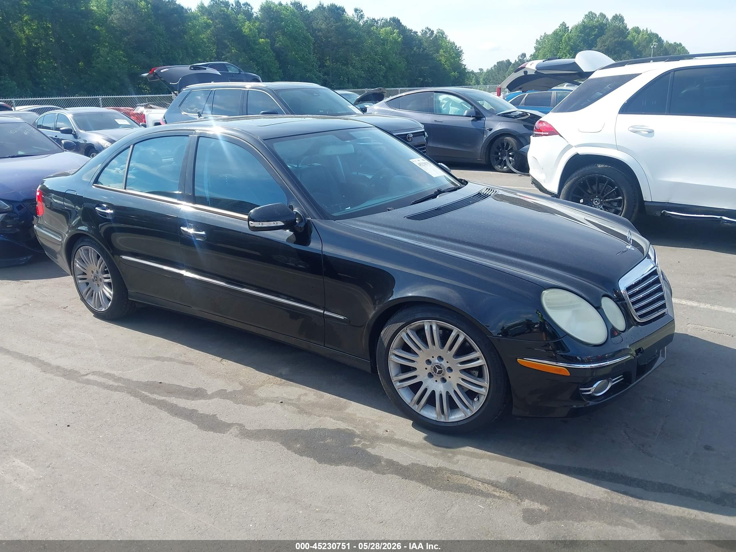 2007 Mercedes-benz E 350   Black vin: WDBUF56X27B079167