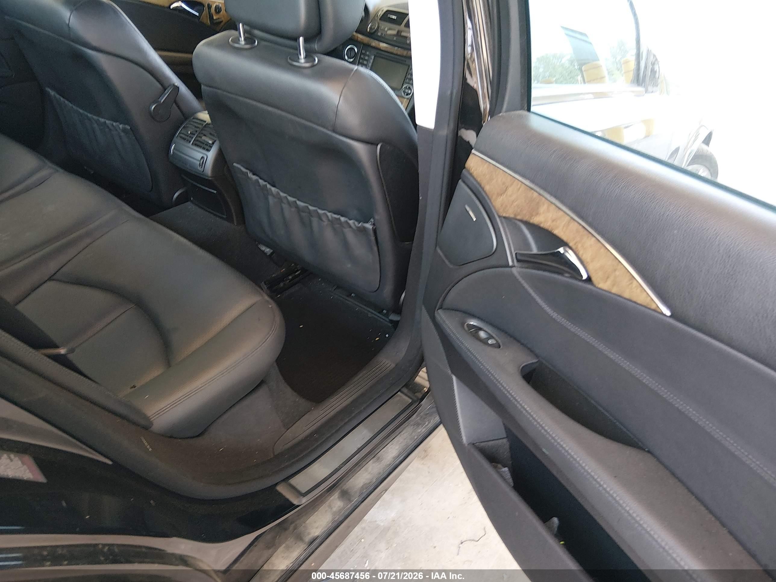 2008 Mercedes-benz E 350   Черный vin: WDBUF56X28B294100