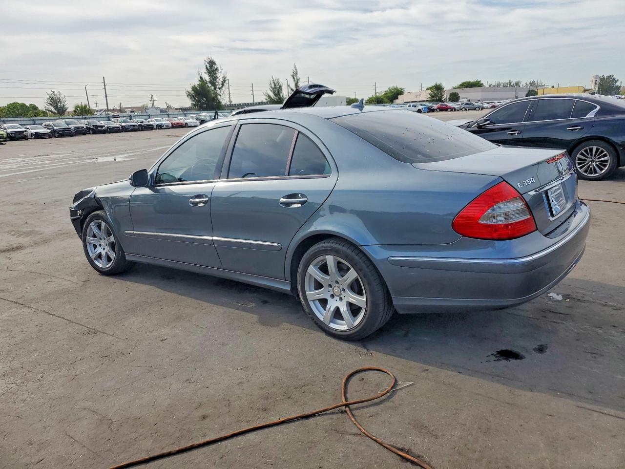 2008 Mercedes-benz E 350 Серый vin: WDBUF56X28B358541