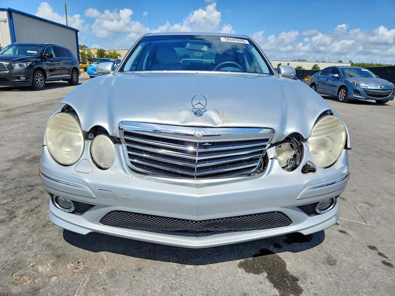 2009 Mercedes-benz E 350 Silver vin: WDBUF56X39B425973
