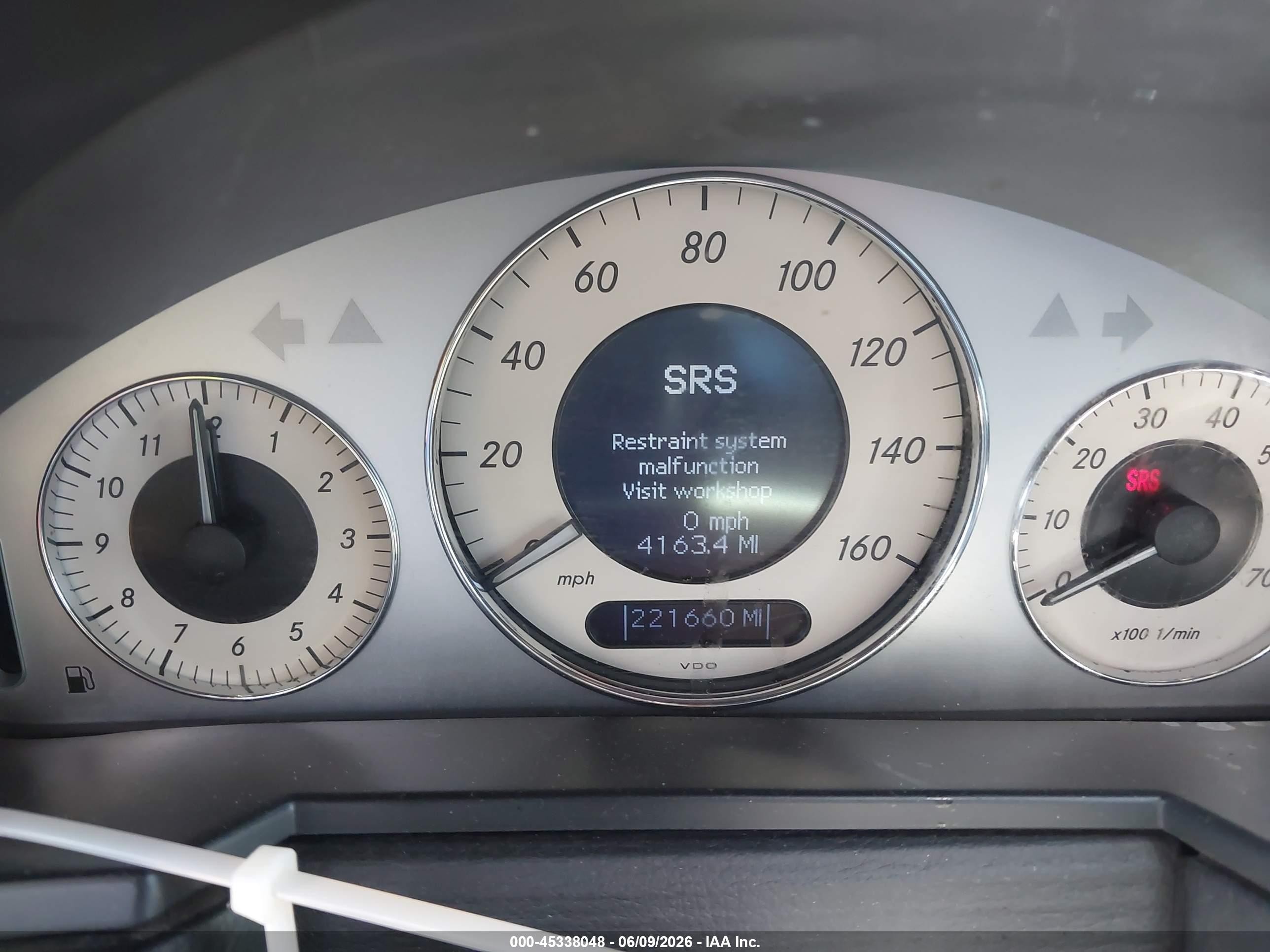 2007 Mercedes-benz E 350   Коричневый vin: WDBUF56X47B009475