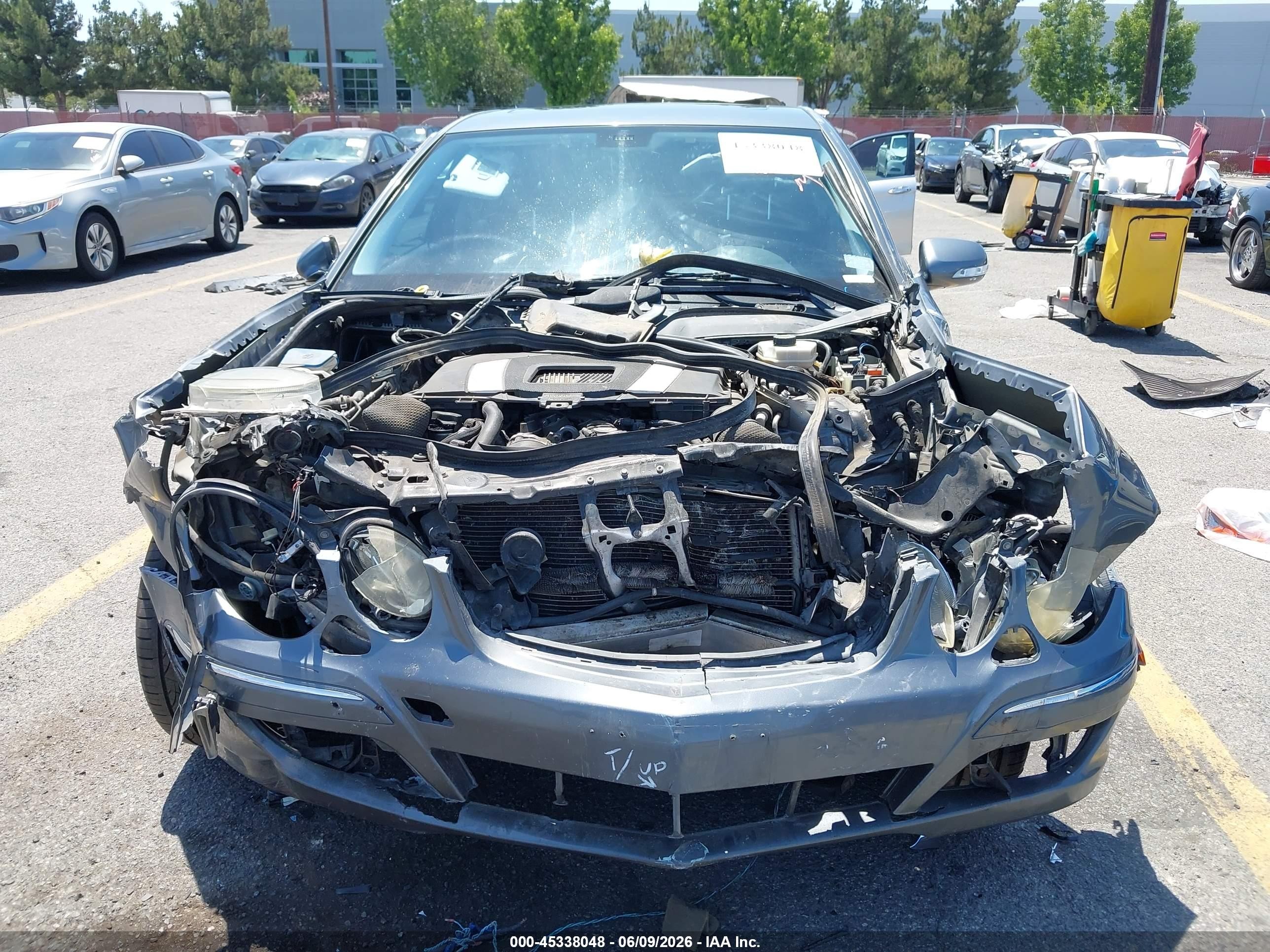 2007 Mercedes-benz E 350   Коричневый vin: WDBUF56X47B009475