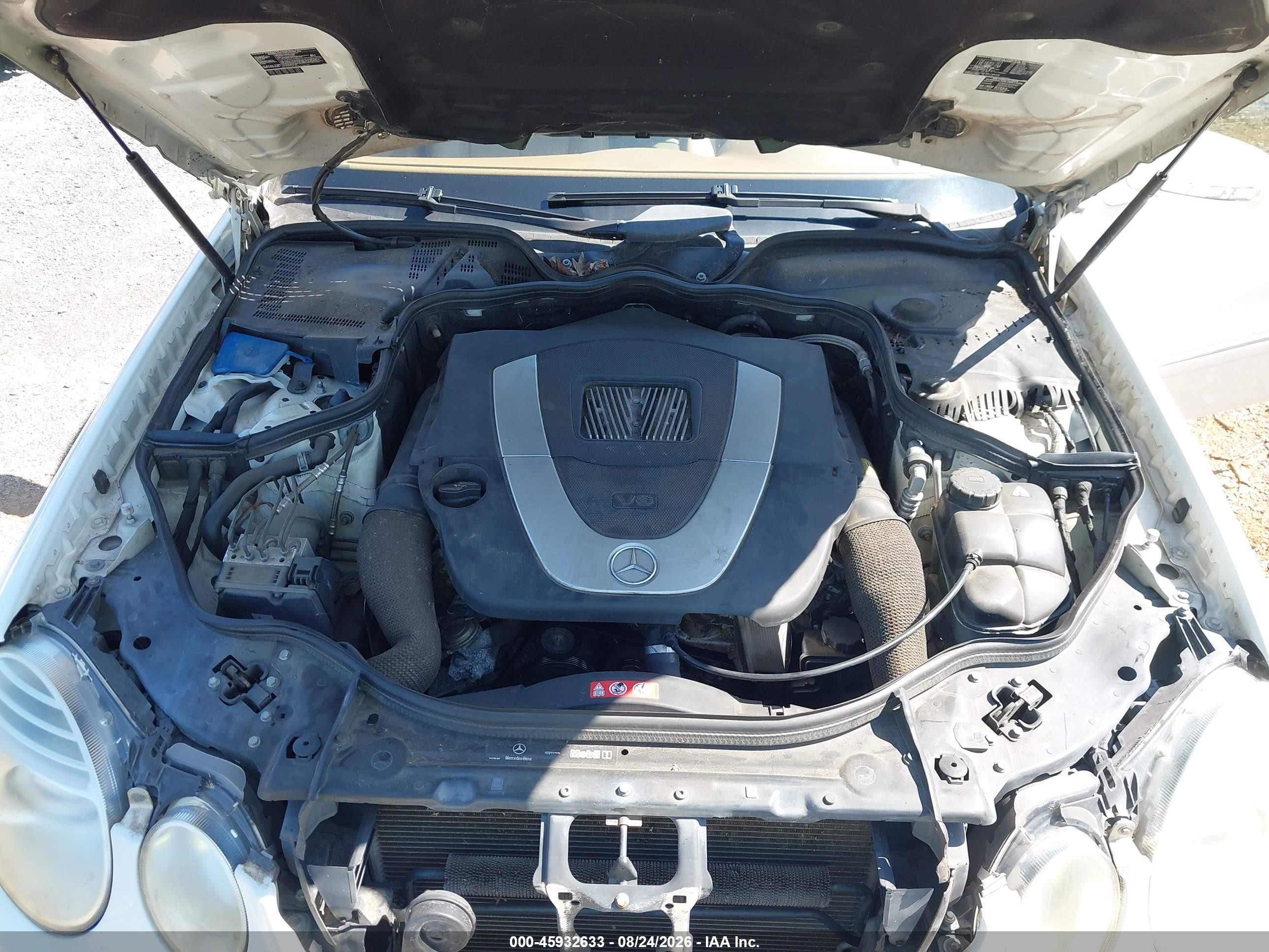 2007 Mercedes-benz E 350 White vin: WDBUF56X47B024719