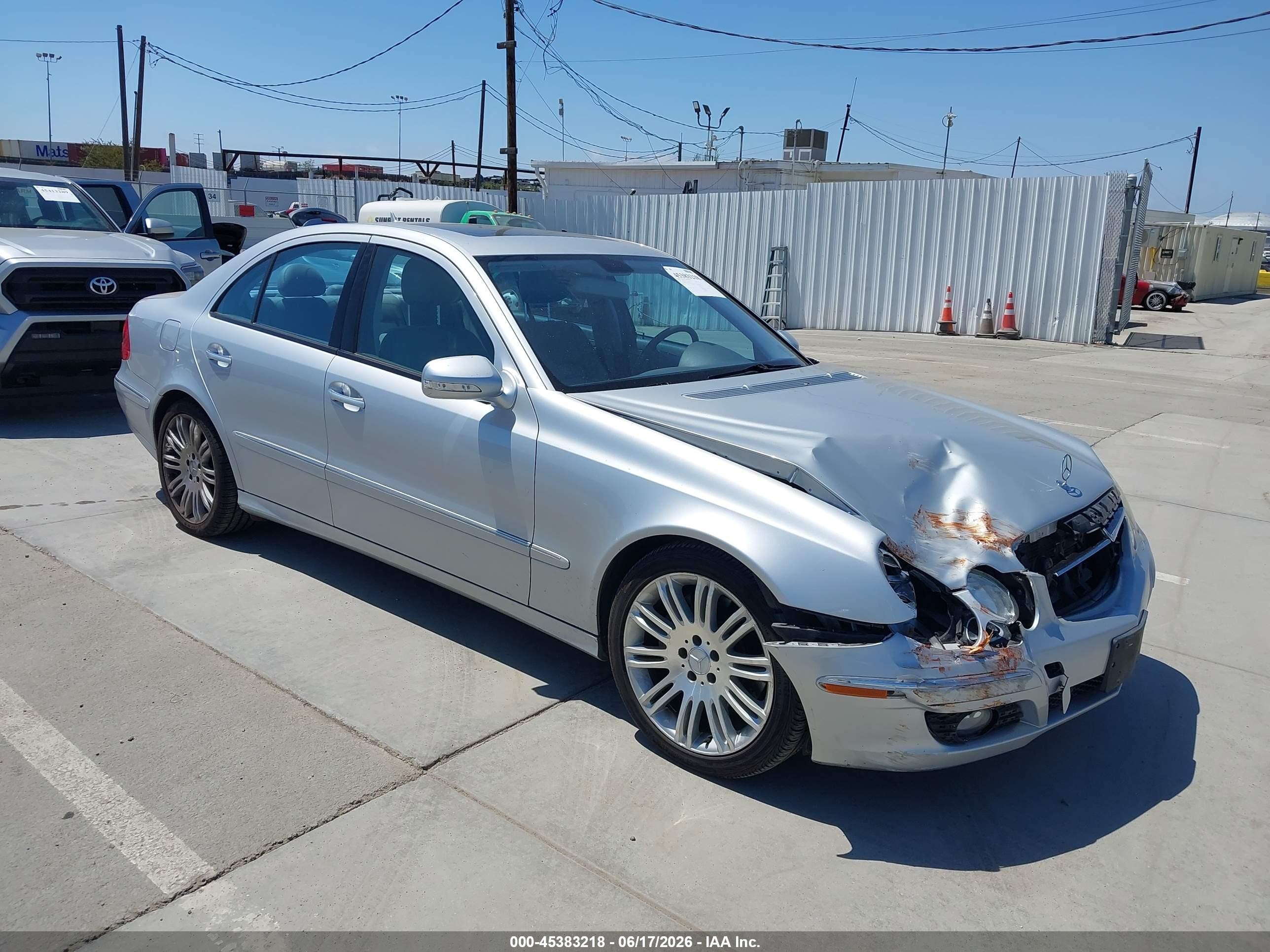 2007 Mercedes-benz E 350   Silver vin: WDBUF56X57B085660