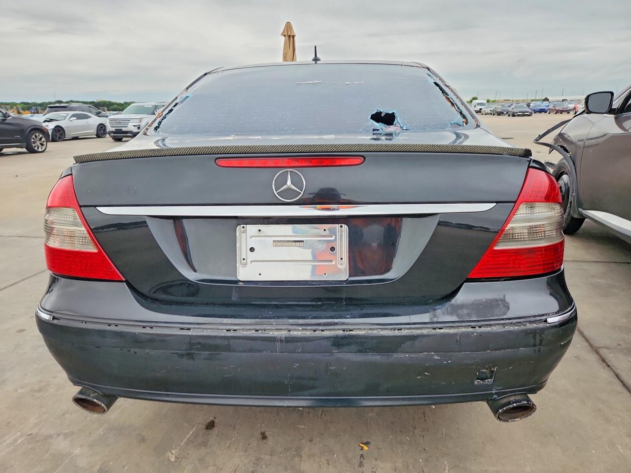 2007 Mercedes-benz E 350 Black vin: WDBUF56X57B111271