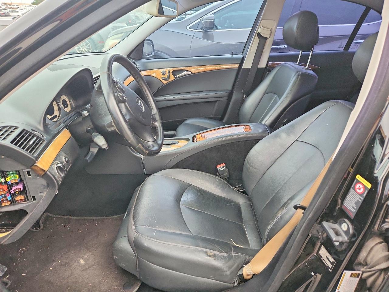 2007 Mercedes-benz E 350 Black vin: WDBUF56X57B111271