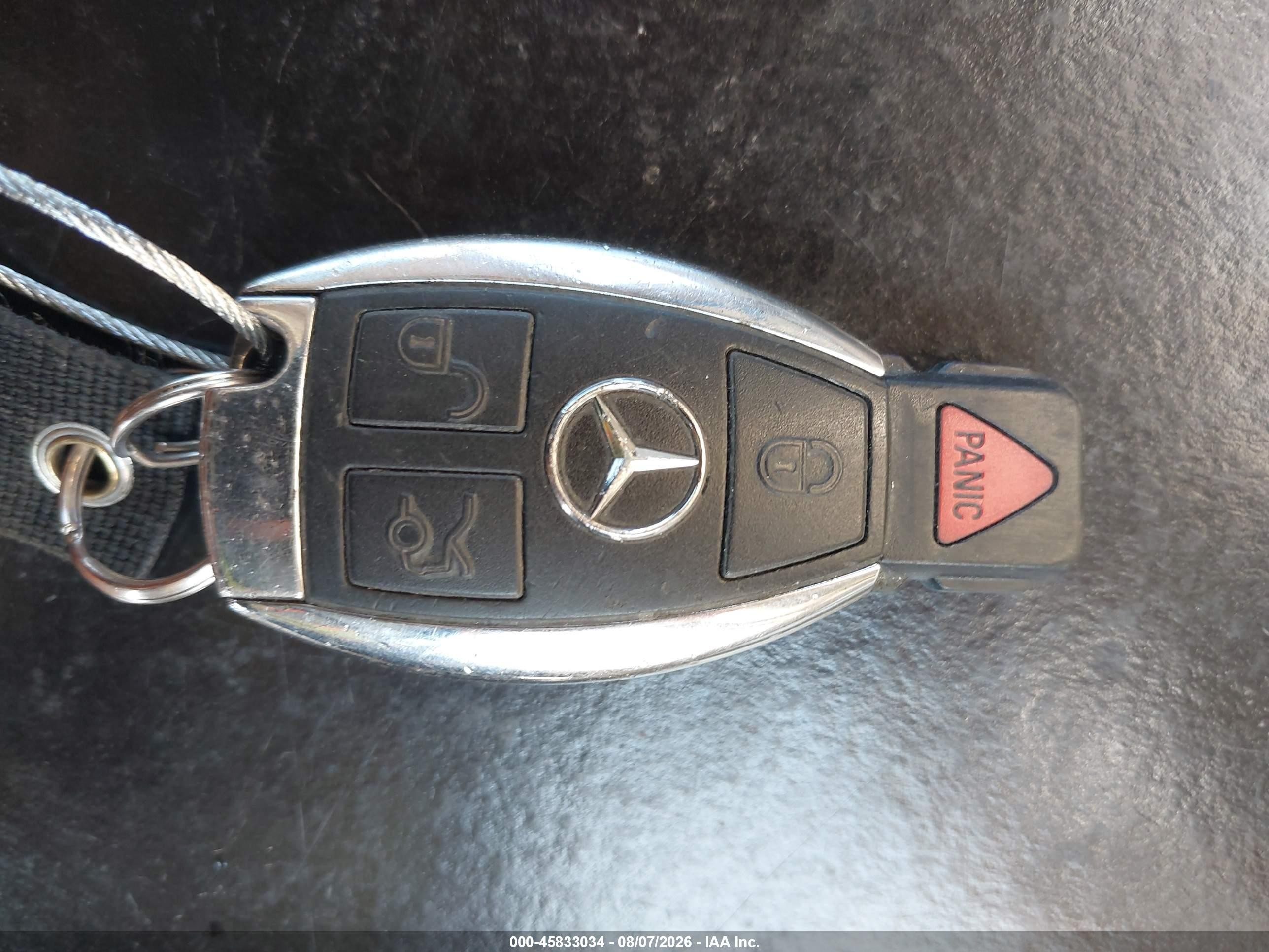 2008 Mercedes-benz E 350   White vin: WDBUF56X58B296357