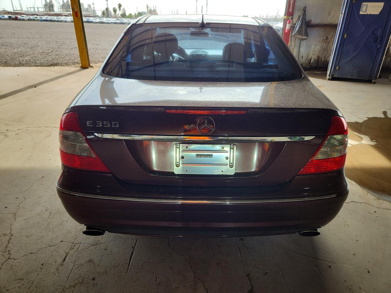 2009 Mercedes-benz E 350 Red vin: WDBUF56X59B369731