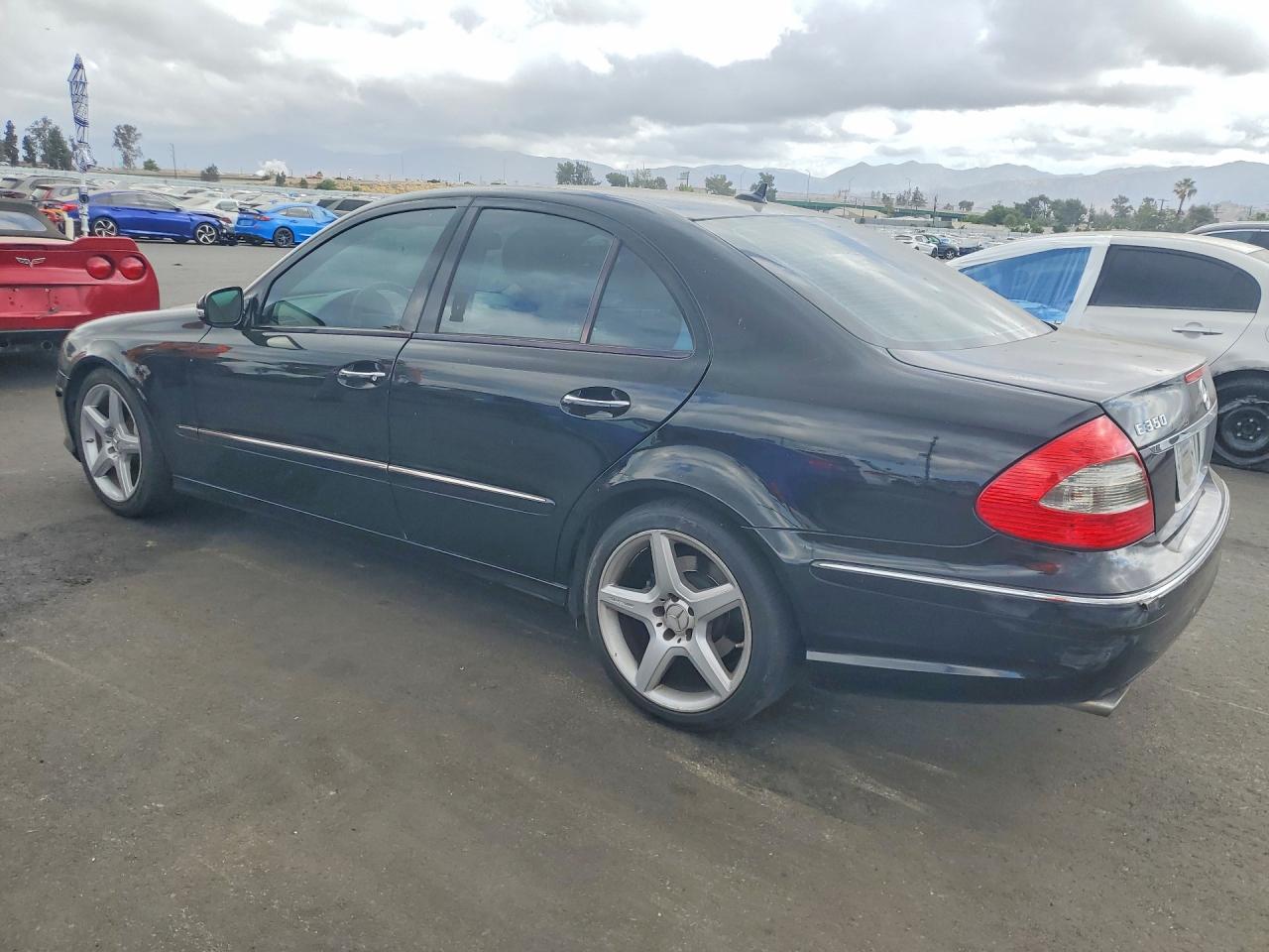 2009 Mercedes-benz E 350 Черный vin: WDBUF56X59B377442