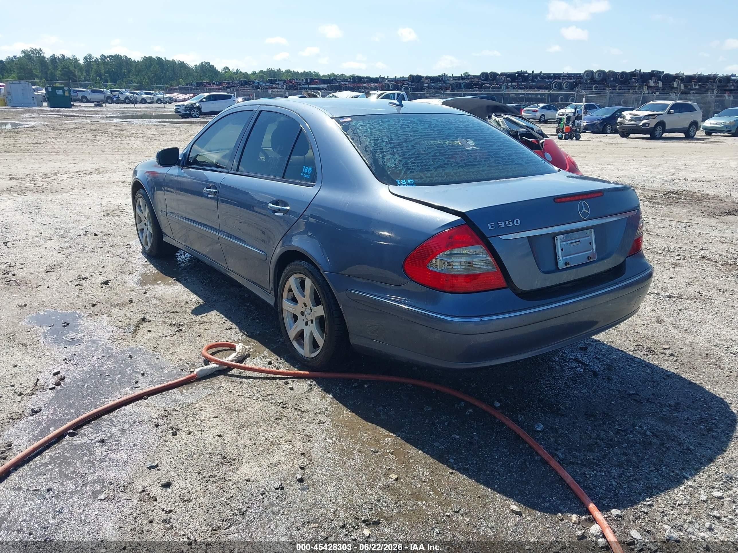 2007 Mercedes-benz E 350   Синий vin: WDBUF56X67B037360