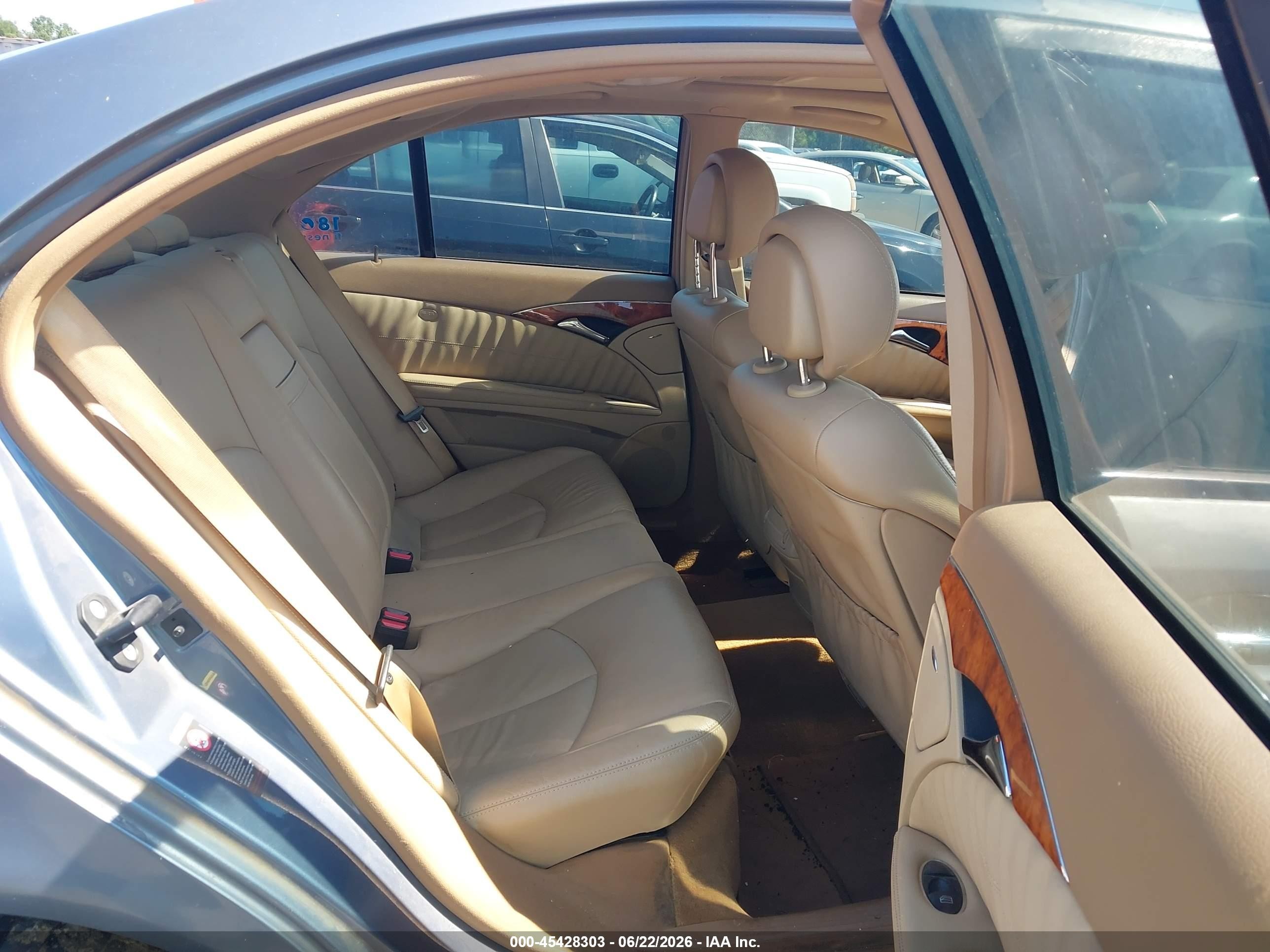 2007 Mercedes-benz E 350   Синий vin: WDBUF56X67B037360