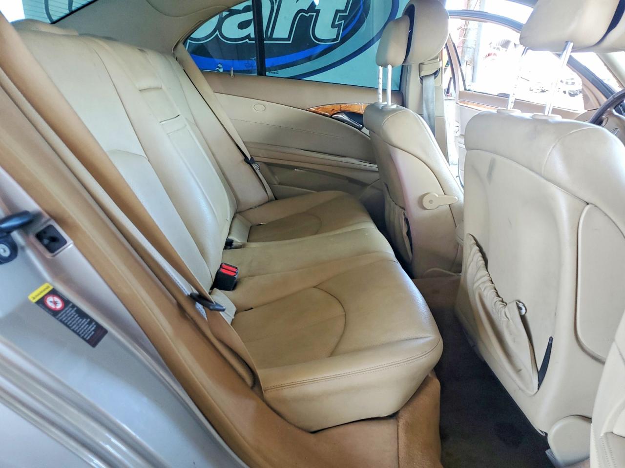 2008 Mercedes-benz E 350 Silver vin: WDBUF56X68B198146