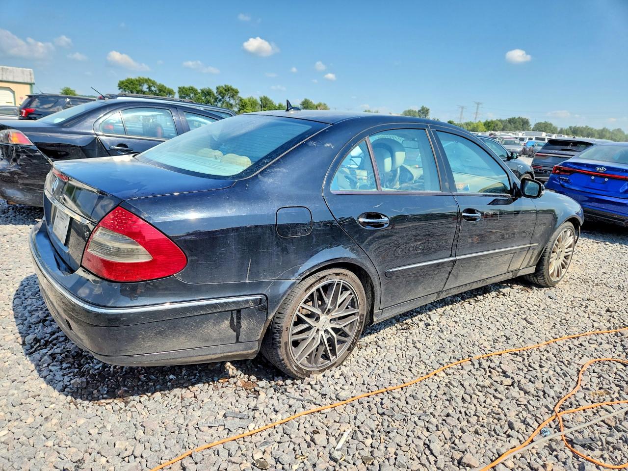 2008 Mercedes-benz E 350 Black vin: WDBUF56X68B217536