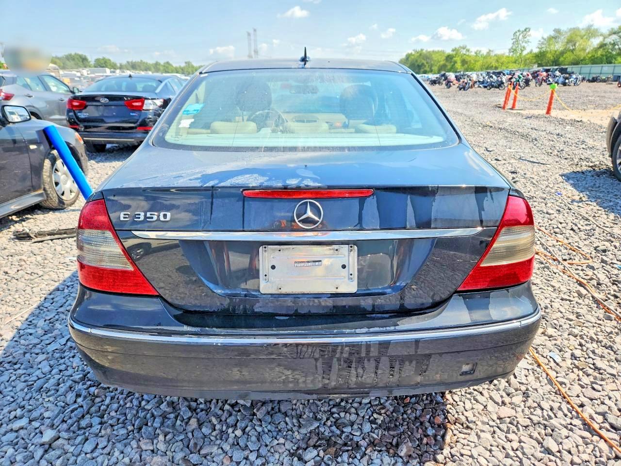 2008 Mercedes-benz E 350 Black vin: WDBUF56X68B217536